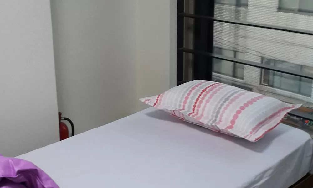 Solo Residence in Central