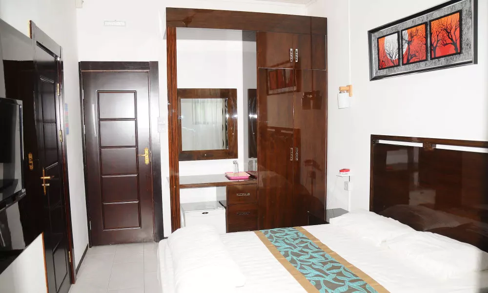 Le Flamboyant Hotel, фото 2