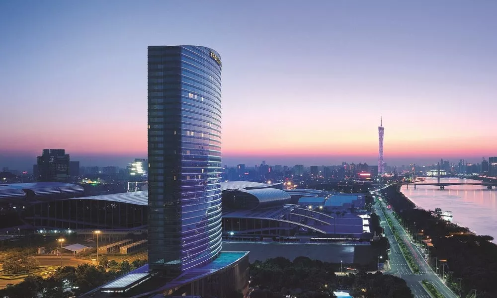 Shangri-La Guangzhou-3 minutes by walking to Canton Fair Complex