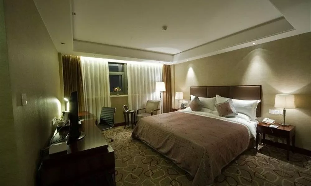 DoubleTree by Hilton Shanghai Jing'an, фото 2