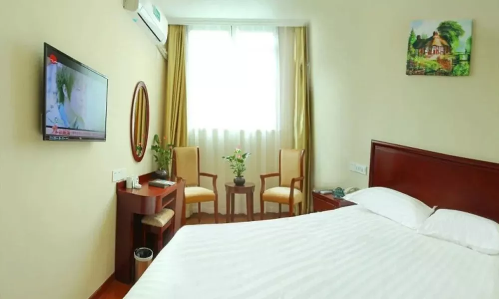 GreenTree Inn Hub Convention Center Huaxiang Road