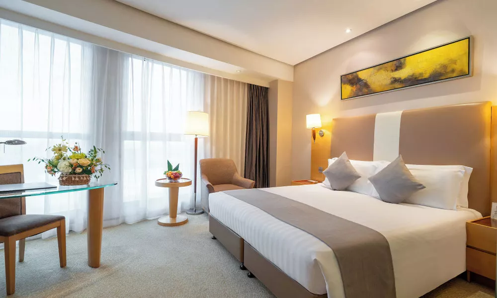 Regal Jinfeng Hotel, фото 2
