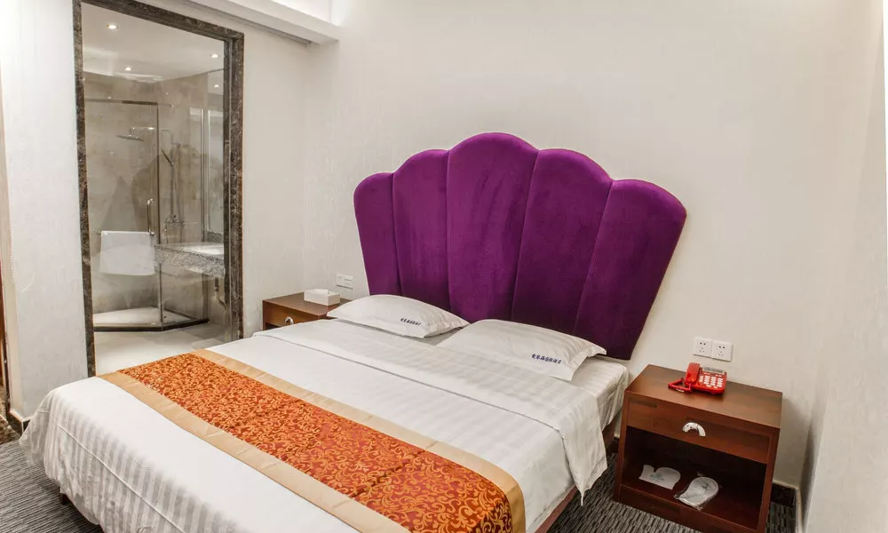 Aiqinhai Hotel, фото 2