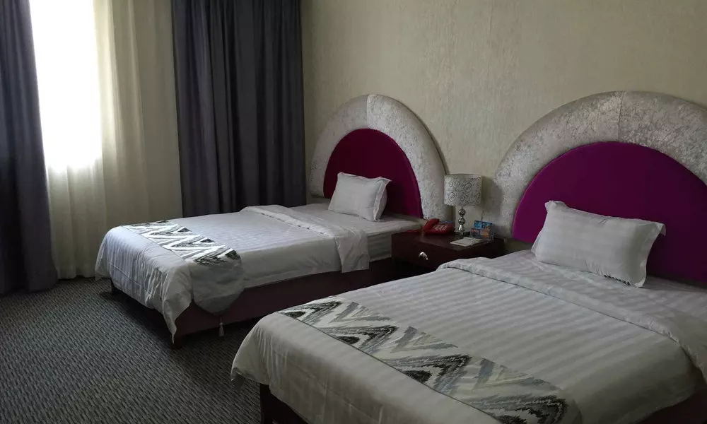 Aiqinhai Hotel