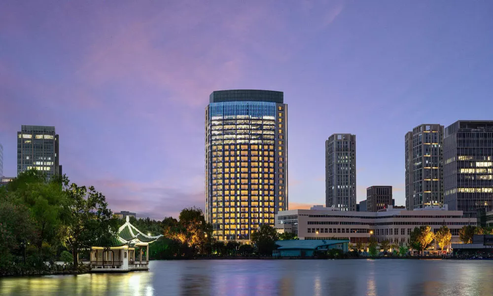 HUALUXE Shanghai Changfeng Park, an IHG Hotel