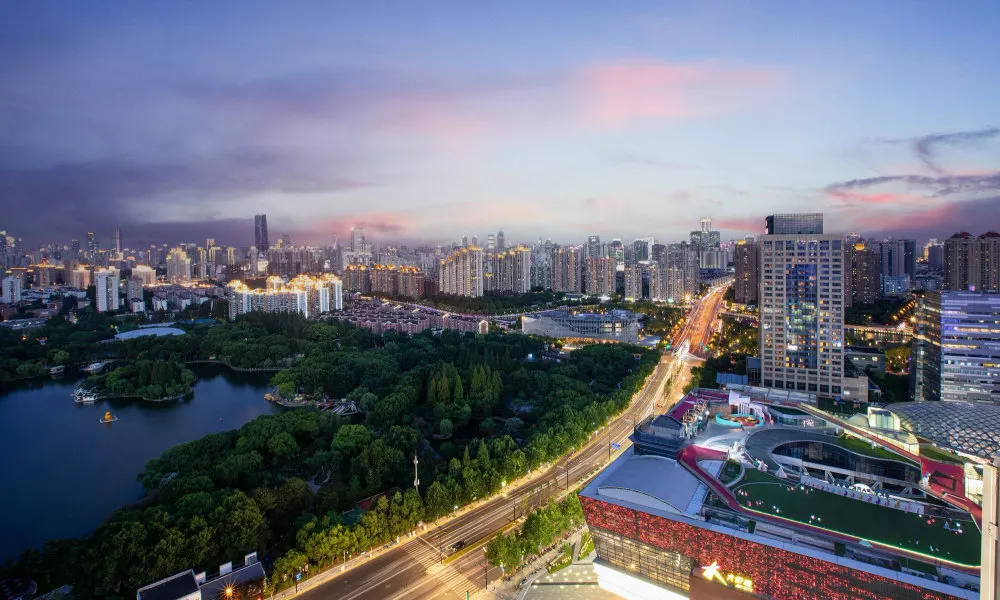 HUALUXE Shanghai Changfeng Park, an IHG Hotel, фото 2