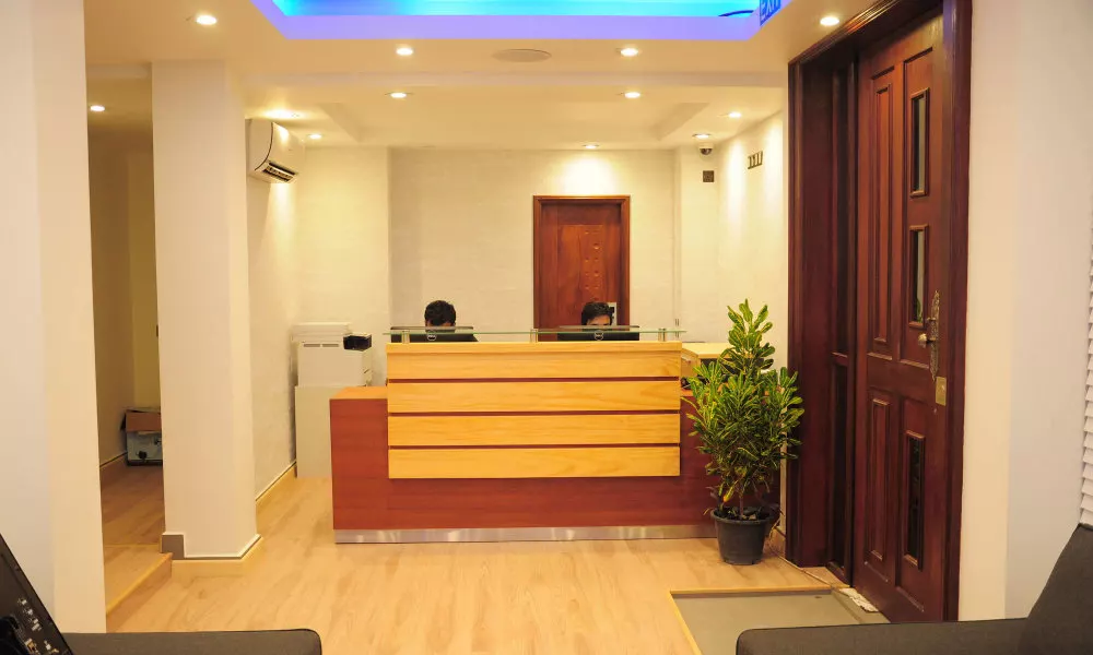 Airport Beach Hotel