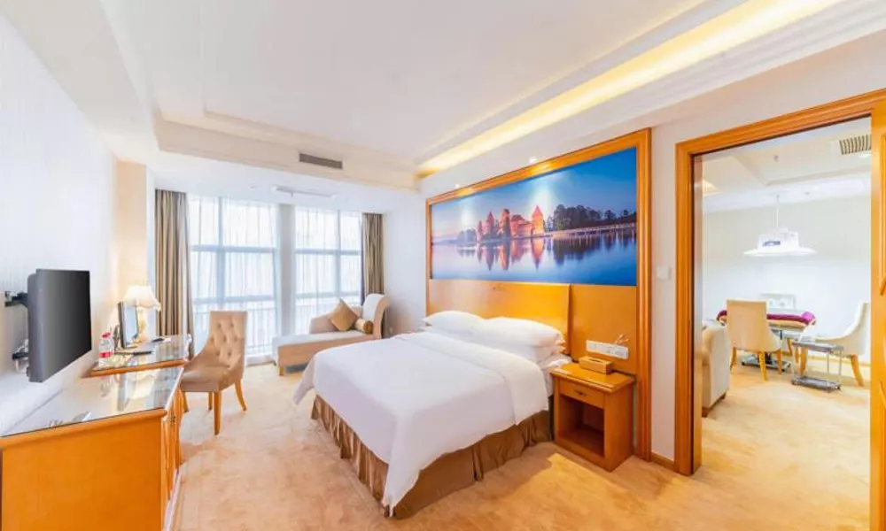 Vienna Hotel Shiyan Guangming Road, фото 3