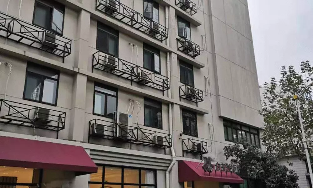 Magnotel Hotel (Hongkou Football Stadium)