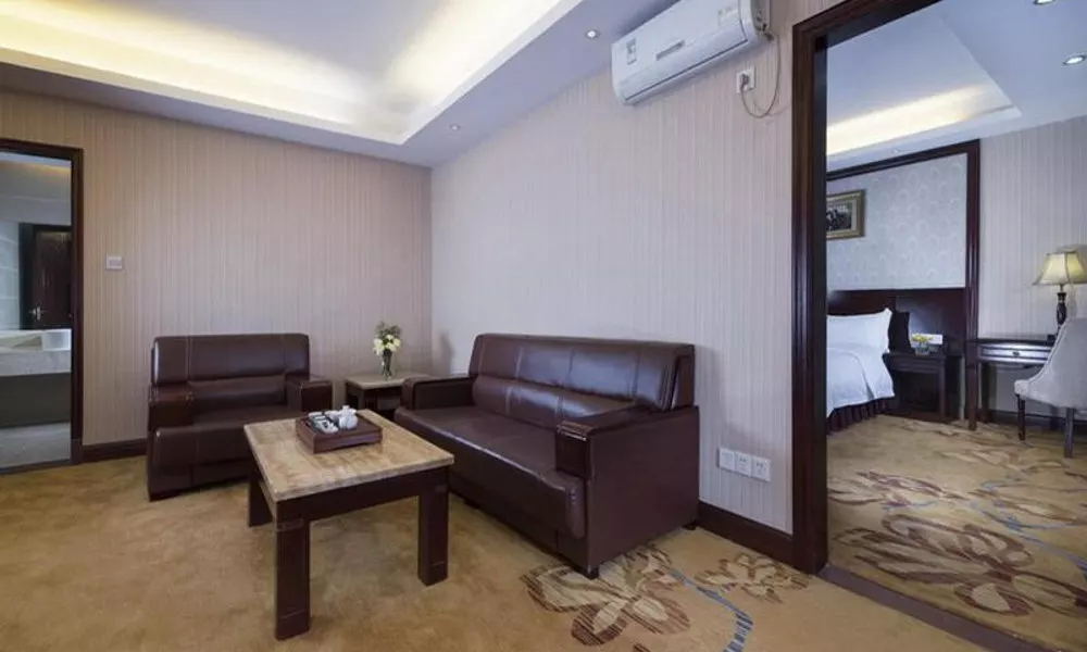 Vienna Hotel Shenzhen Shangjin Center