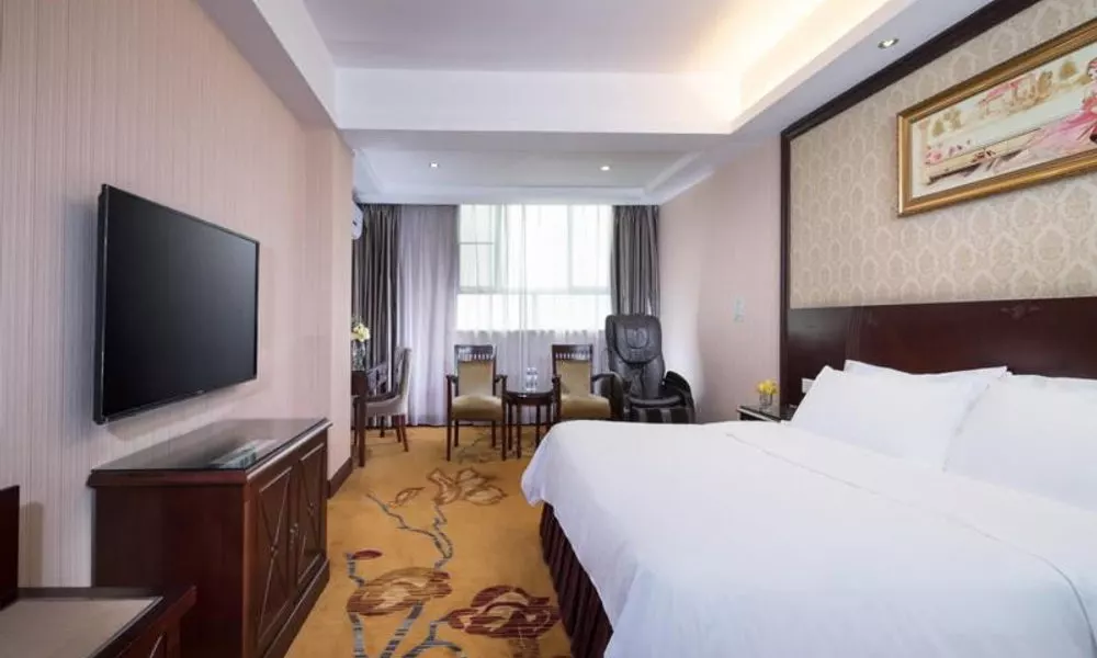 Vienna Hotel Shenzhen Shangjin Center, фото 2