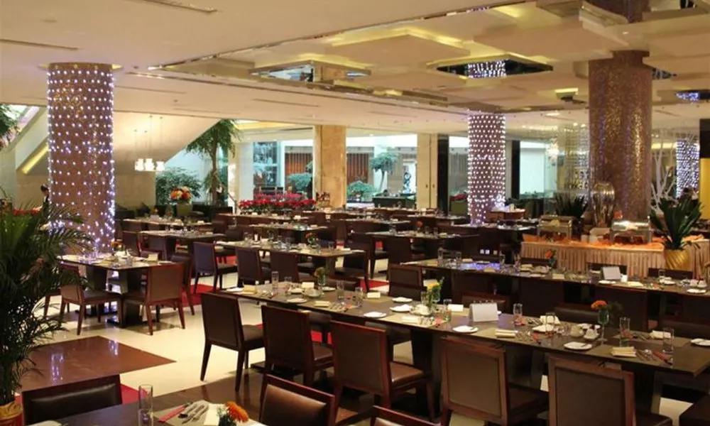 Venus Royal Hotel, фото 5