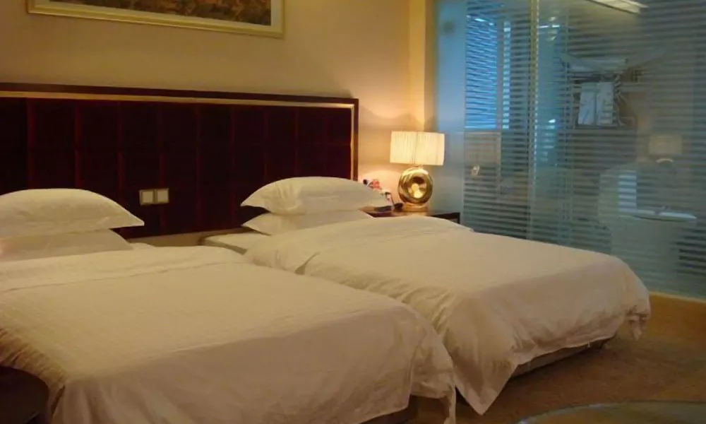 Guangzhou Tianyue Hotel, фото 3