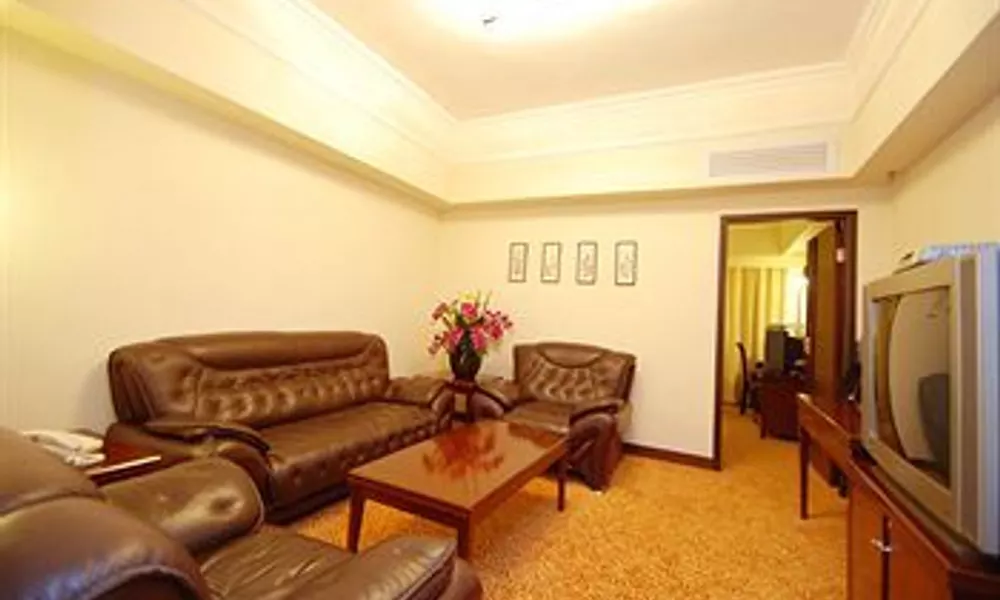 Overseas Chinese Friendship Hotel, фото 3