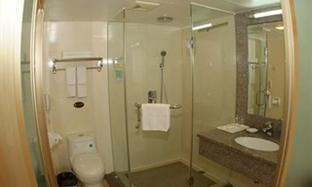 Overseas Chinese Friendship Hotel, фото 5