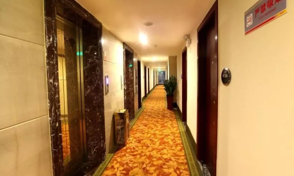 GreenTree Inn SanYa Jiyang Dist YaLongWan YingBin Ave Hotel, фото 5