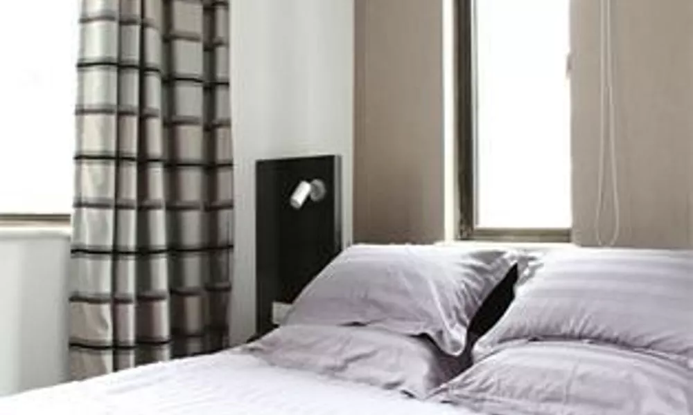 FX Hotel Shanghai Bund at Nanjing East Road