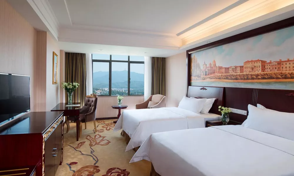 Vienna Hotel (Sha Wan)