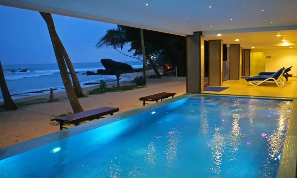 Sayura Beach Hotel