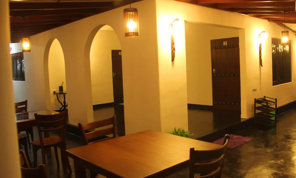 Sooriya Sewana Guest House, фото 2