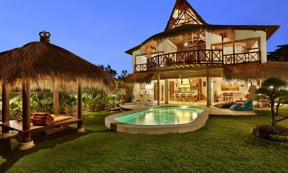 Breezy Point Villas