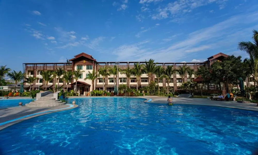 LongXing Seaview Hotel, фото 4