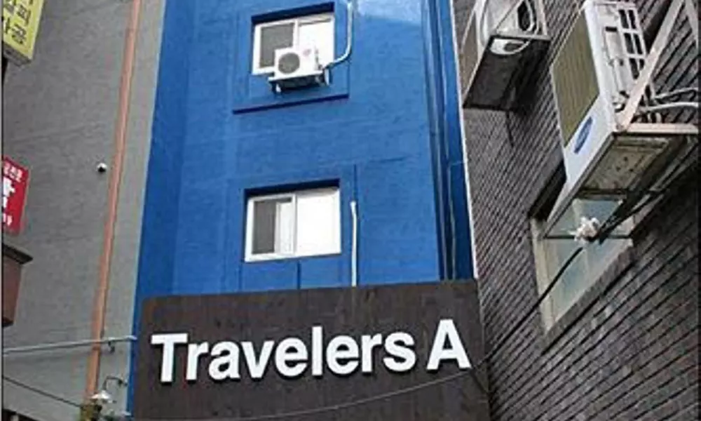Travelersa Seoul Hostel