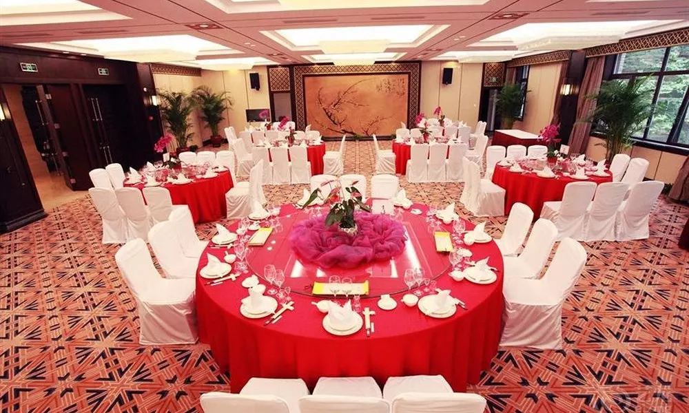 Beijing Hejing Fu Hotel, фото 4