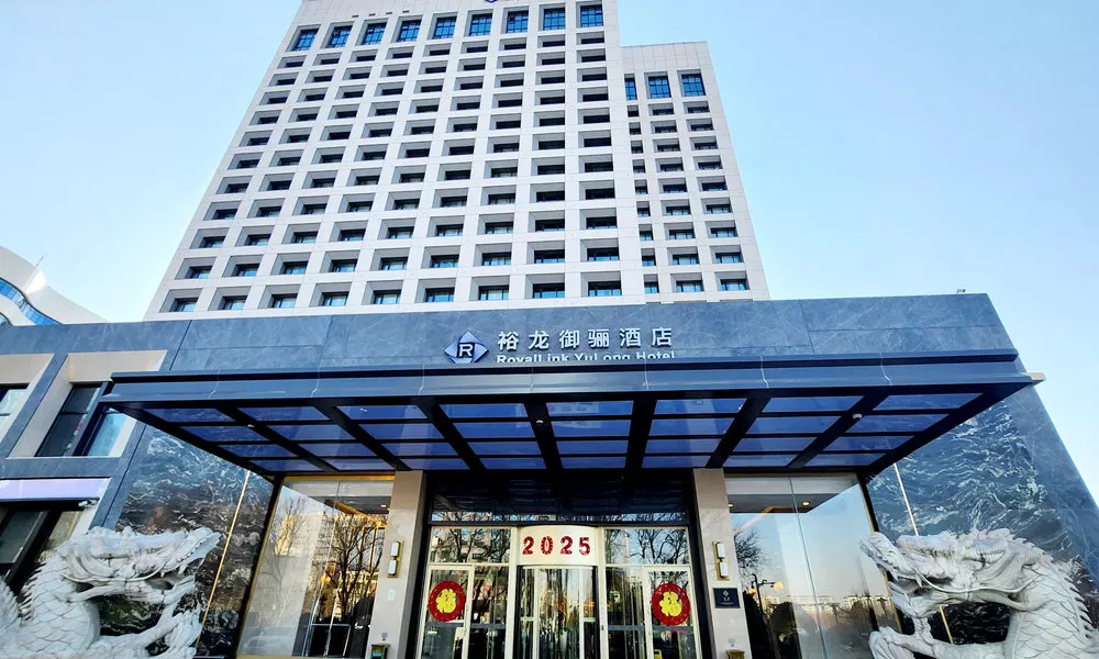 Beijing Yulong Hotel