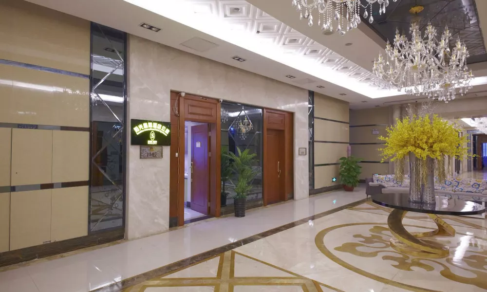 Louidon Mega Apartment Hotel of Kam Rueng Plaza/Sunshine