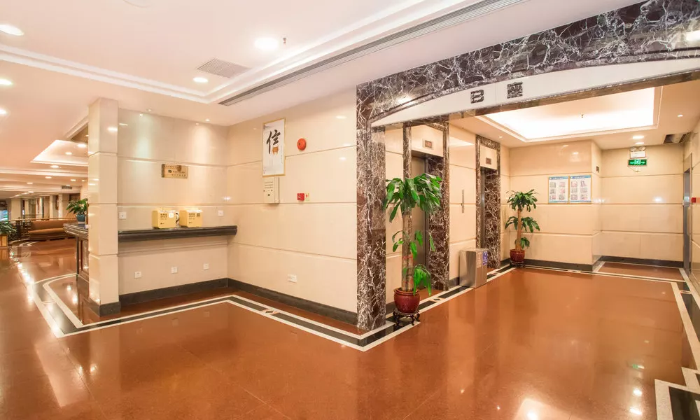 Friendship Hotel, фото 3