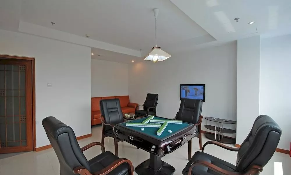 Longquan Xuri Hotel, фото 5