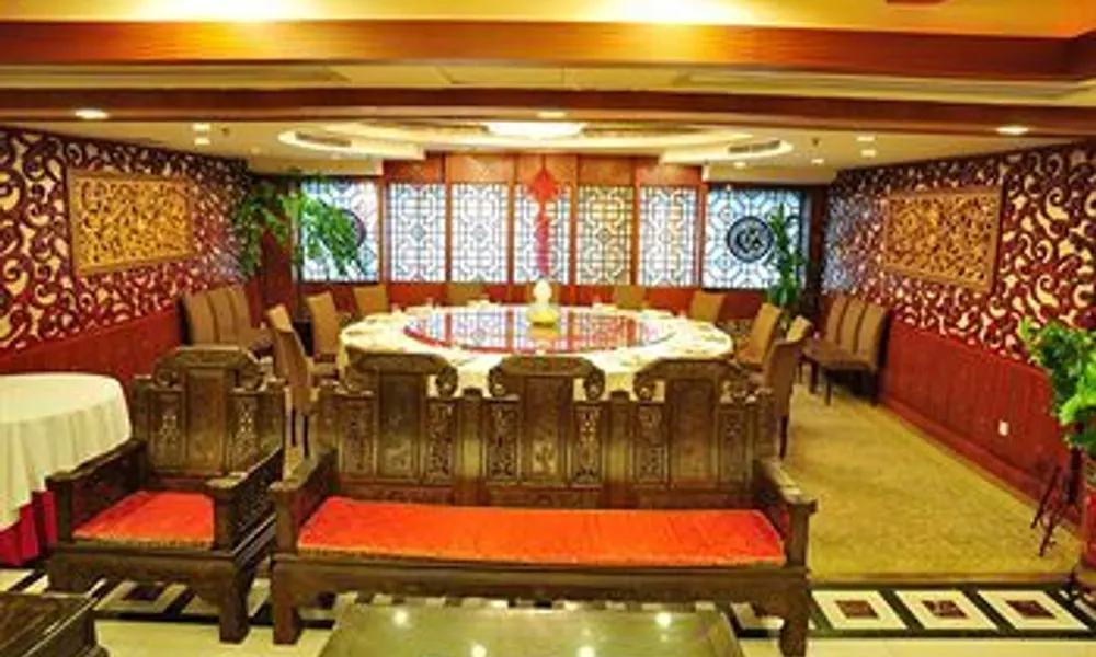 Guangzhou Great Wall Hotel, фото 4