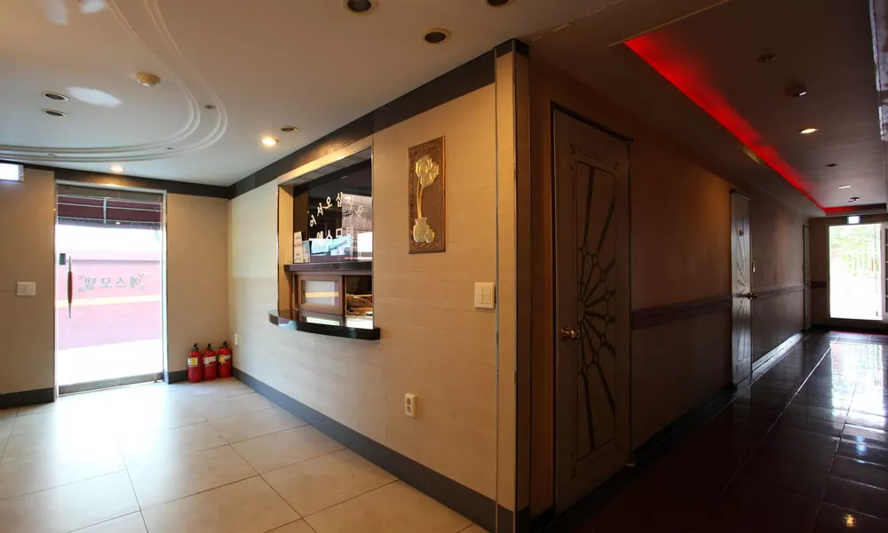 Ramada by Wyndham Seoul, фото 2