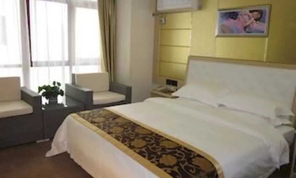 Guangzhihua Hotel, фото 2
