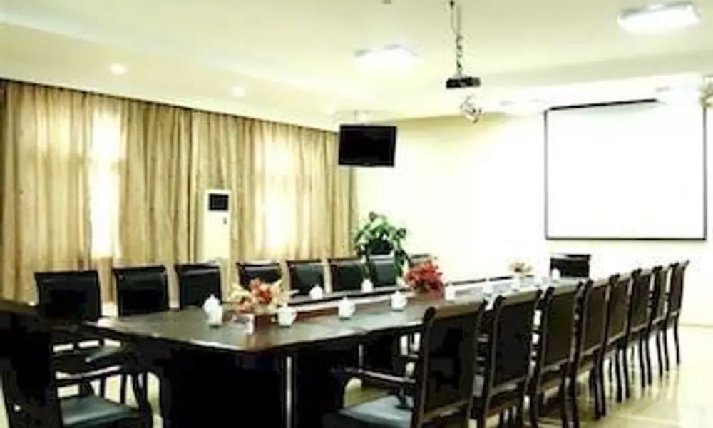 Qingdao High School Xianglan Hotel, фото 5