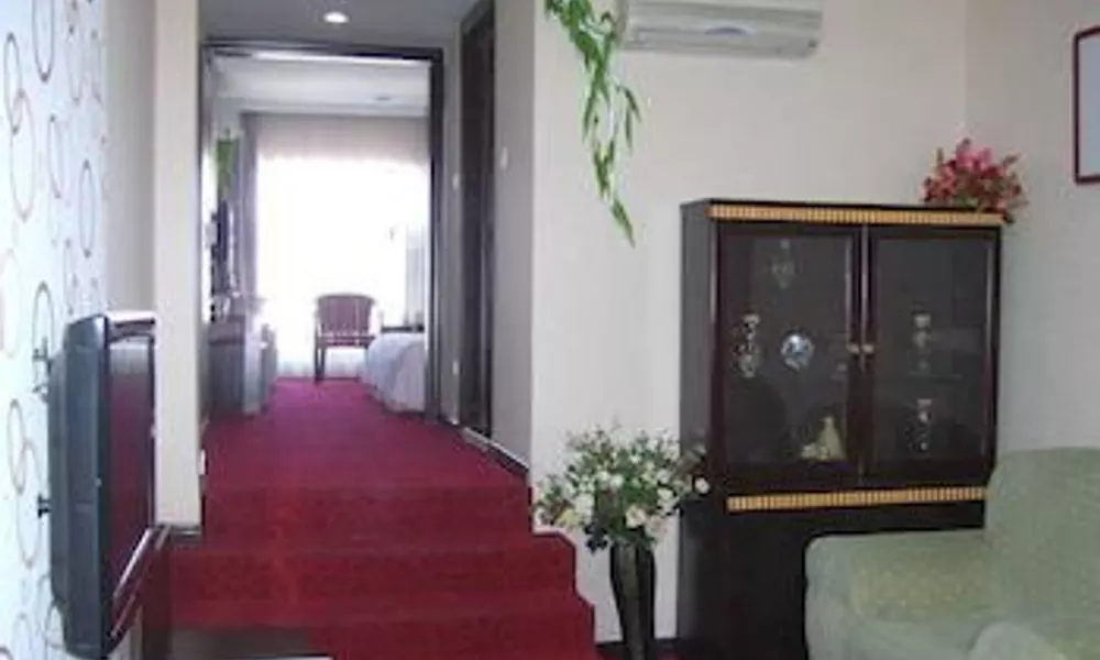 Qingdao High School Xianglan Hotel, фото 3