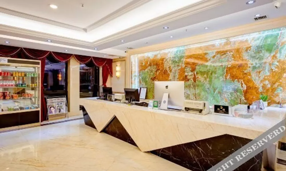 Jianghan Business Hotel