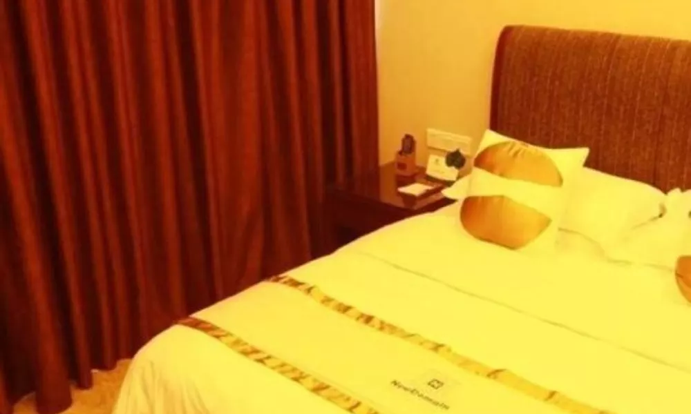 Xinlingyu Hotel - Guangzhou, фото 2