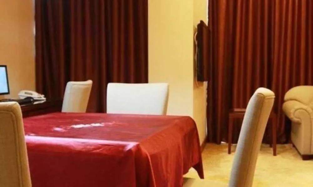 Xinlingyu Hotel - Guangzhou, фото 4