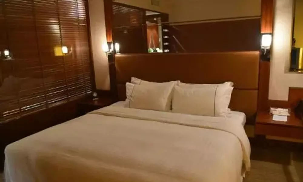 Dong Yue Hotel, фото 2
