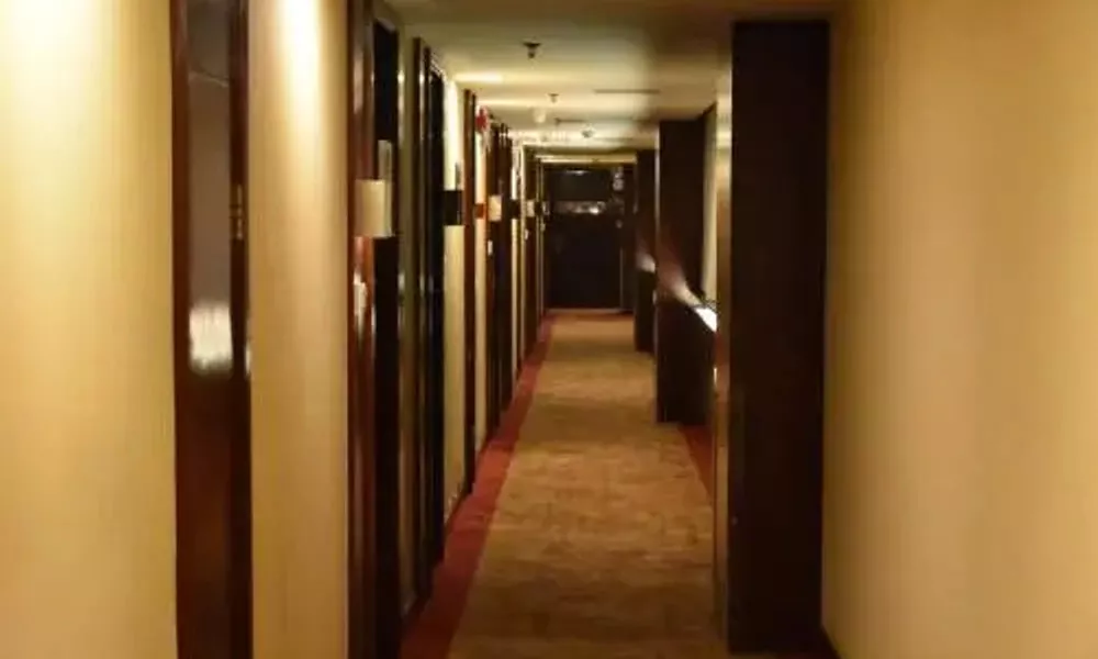 Dong Yue Hotel