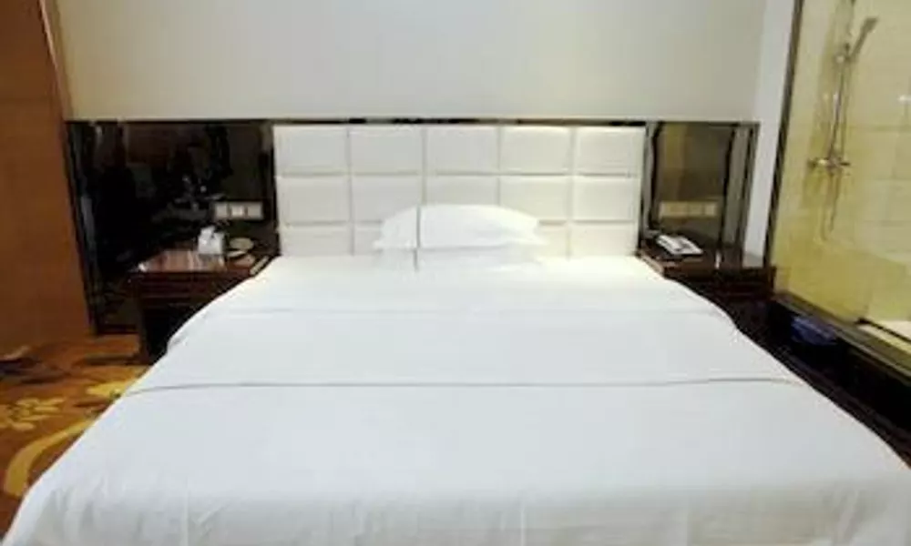Junri Holiday Hotel, фото 2