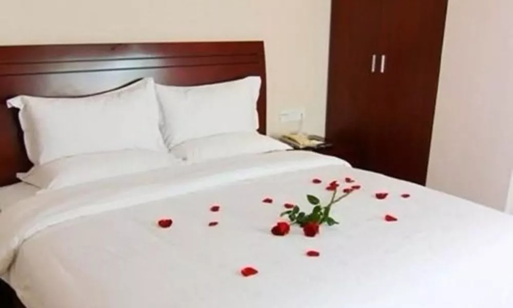 Haoyuan Hotel - Shenzhen, фото 2