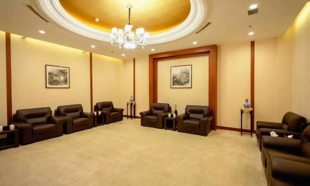 Zhonggong Plaza, фото 2