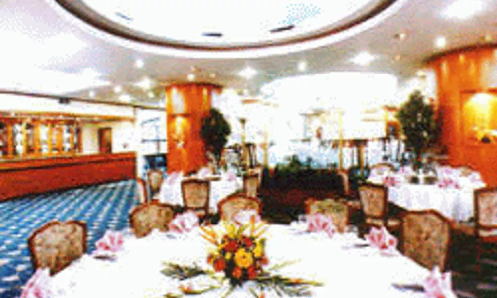 Shanghai East China Hotel at Railway Station, фото 4