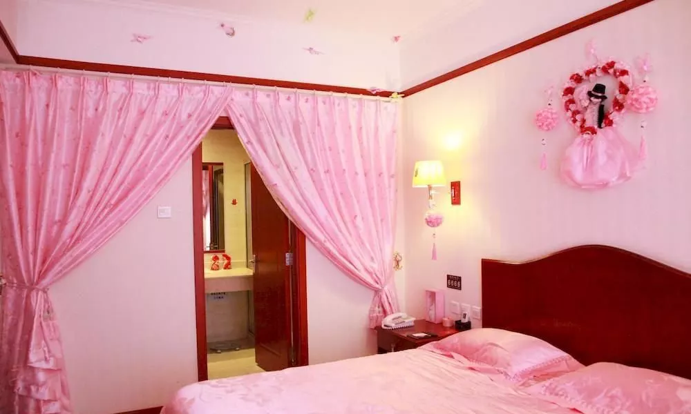 Zhongdian Huajing Business Hotel, фото 4