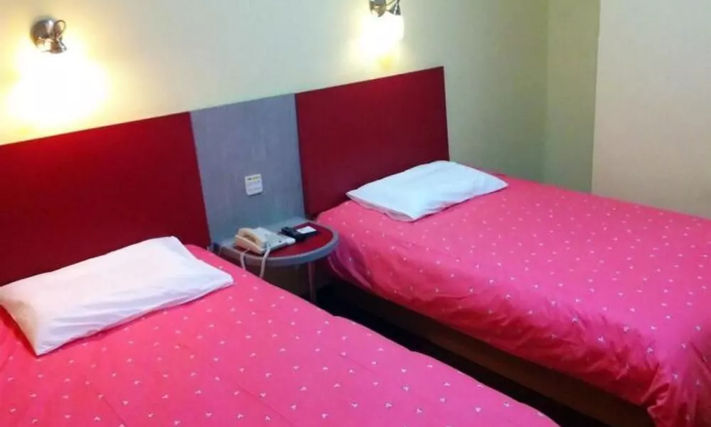 Home Inn Xintang Guangshen Avenue, фото 2