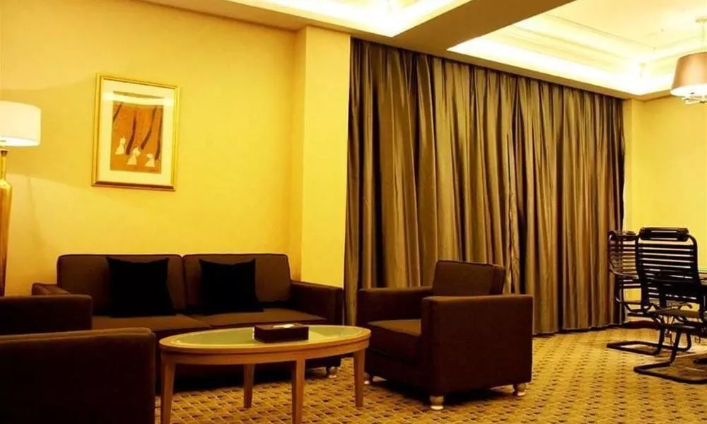 Jufeng Hotel - Chongqing, фото 3