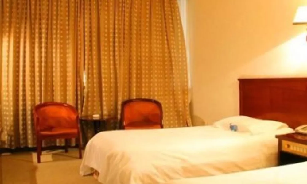 Blue Whale Bay Hotel, фото 4
